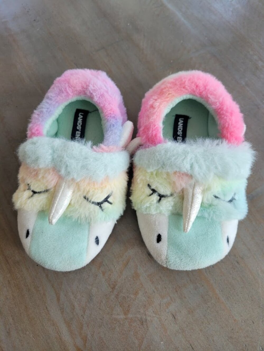 Girl's Land's End Unicorn Slippers, Size 1
